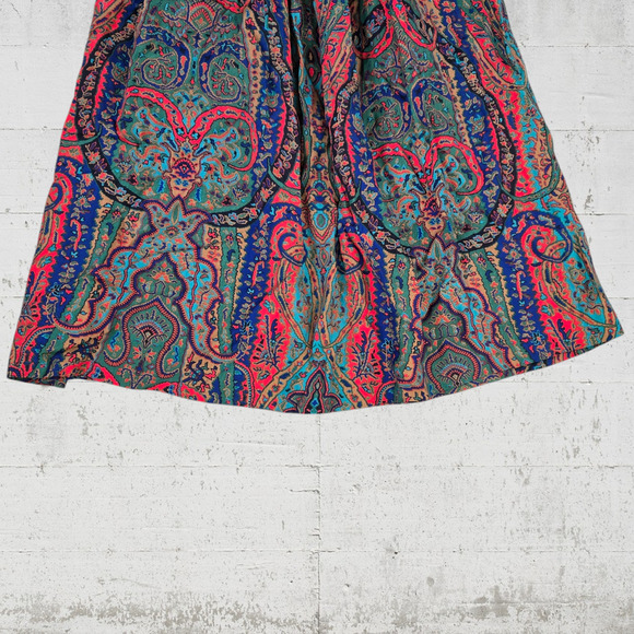 1970s Vintage Paisley Tapestry Red Blue Pleated Midi Skirt Made in USA Size 8 - Picture 3 of 10